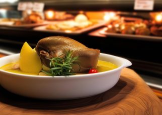 Foie gras d'oie ou foie gras de canard : quelles sont les véritables différences culinaires ?