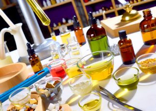 Les secrets pour choisir la meilleure huile à mettre dans votre bougie : guide complet